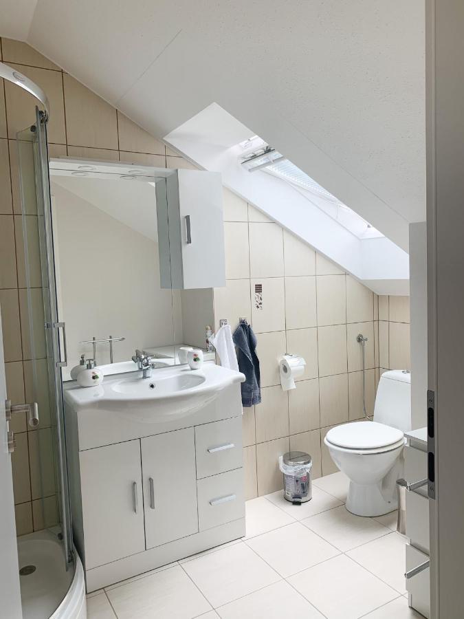 Komenda Ela'S Apartment מראה חיצוני תמונה