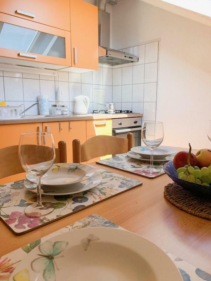 Komenda Ela'S Apartment מראה חיצוני תמונה